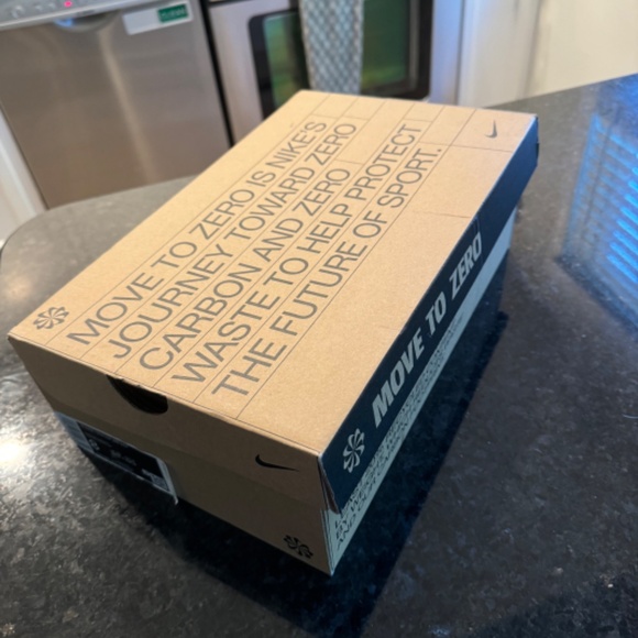 Nike Crater Impact Sneaker, White/Pink/Neon, Size 8 - Picture 8 of 8